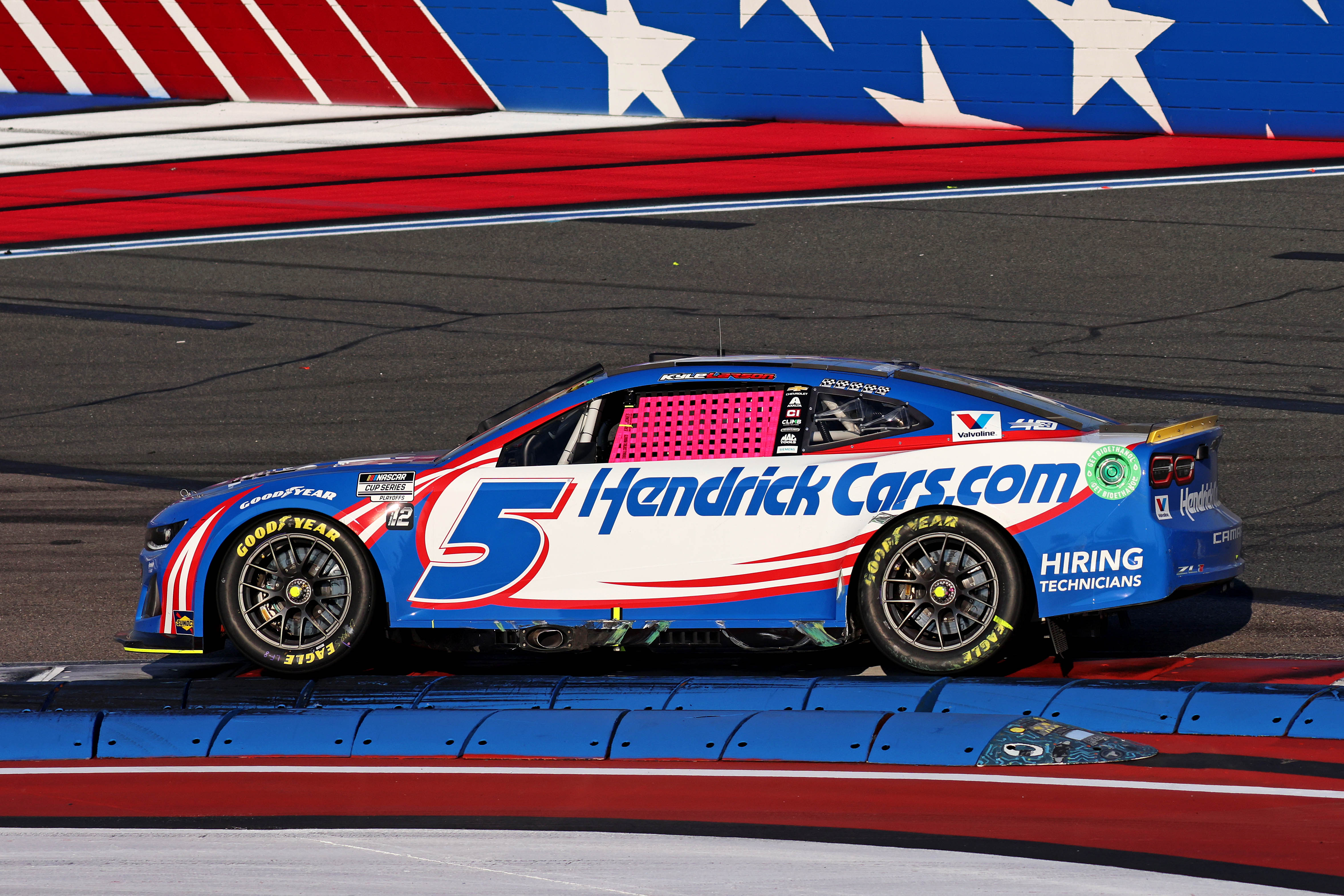 NASCAR Fantasy Picks for Sunday: Expert Rankings and Top Selections