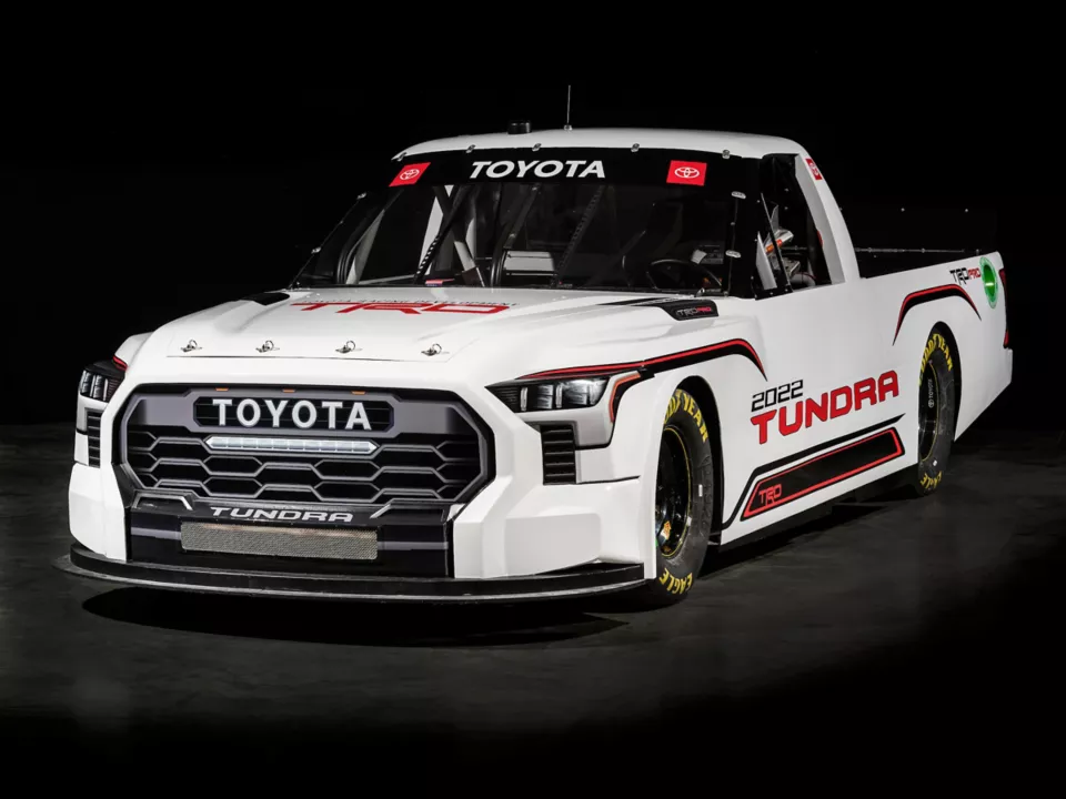 Unveiling NASCAR Truck Driver Pay: Earnings and Insights