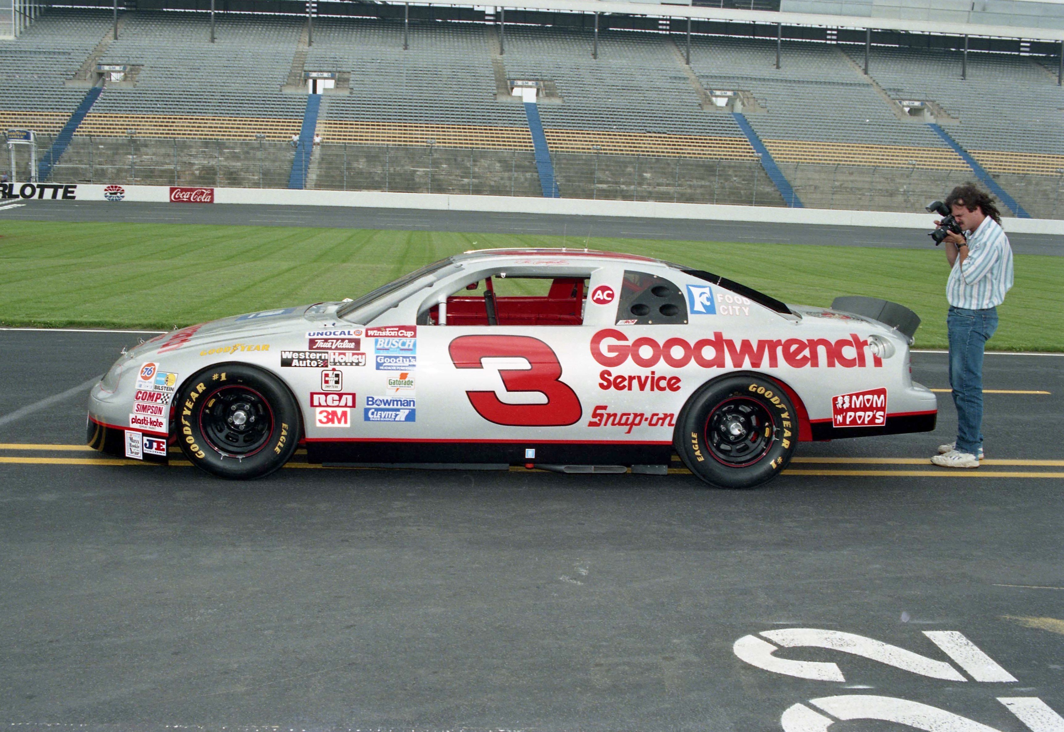 Exploring Dale Earnhardt's NASCAR Success with the Chevrolet Monte Carlo