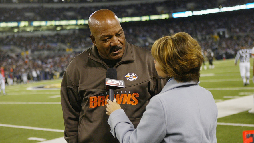 How Much Do Retired NFL Players Make Annually From Their Pension?