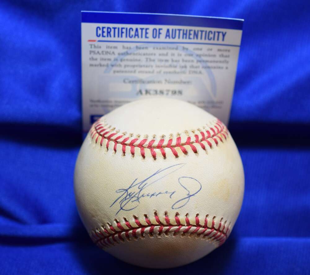 Buy Ken Griffey Jr. Signed Baseballs – Guaranteed Authentic with COA