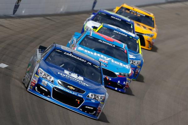 投资一个 NASCAR 宪章值多少钱?赛车行业大佬来告诉你