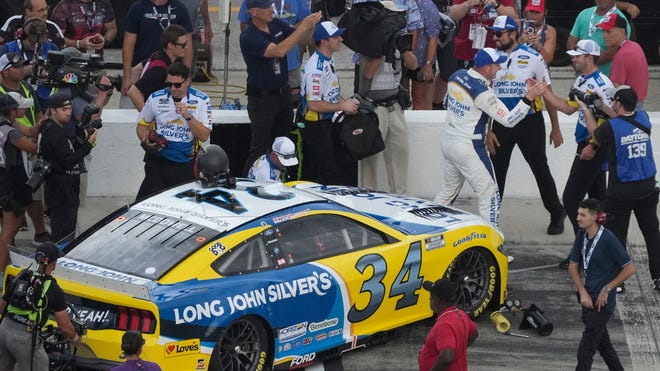 Todays NASCAR Race Starting Grid: Find Out Whos in the Front Row