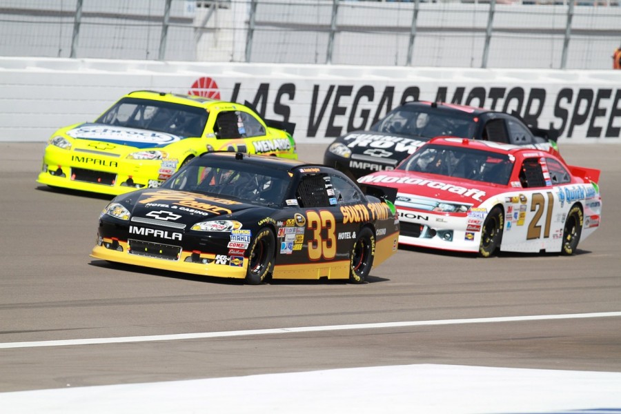 Figuring Out How to Bet on NASCAR: Tips and Tricks