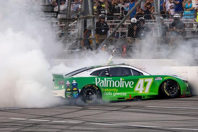 Surprise! Ricky Stenhouse Jr. is the Winner of Talladega NASCAR Race