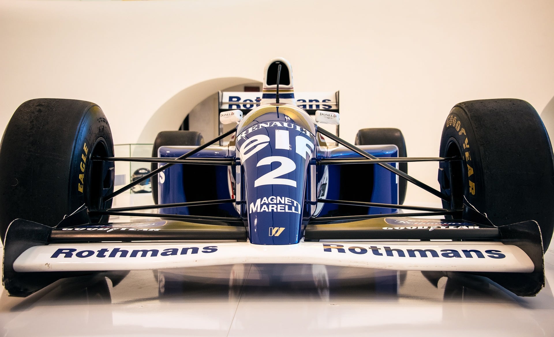Can I buy an F1 car legally? Here is a clear explanation for you.