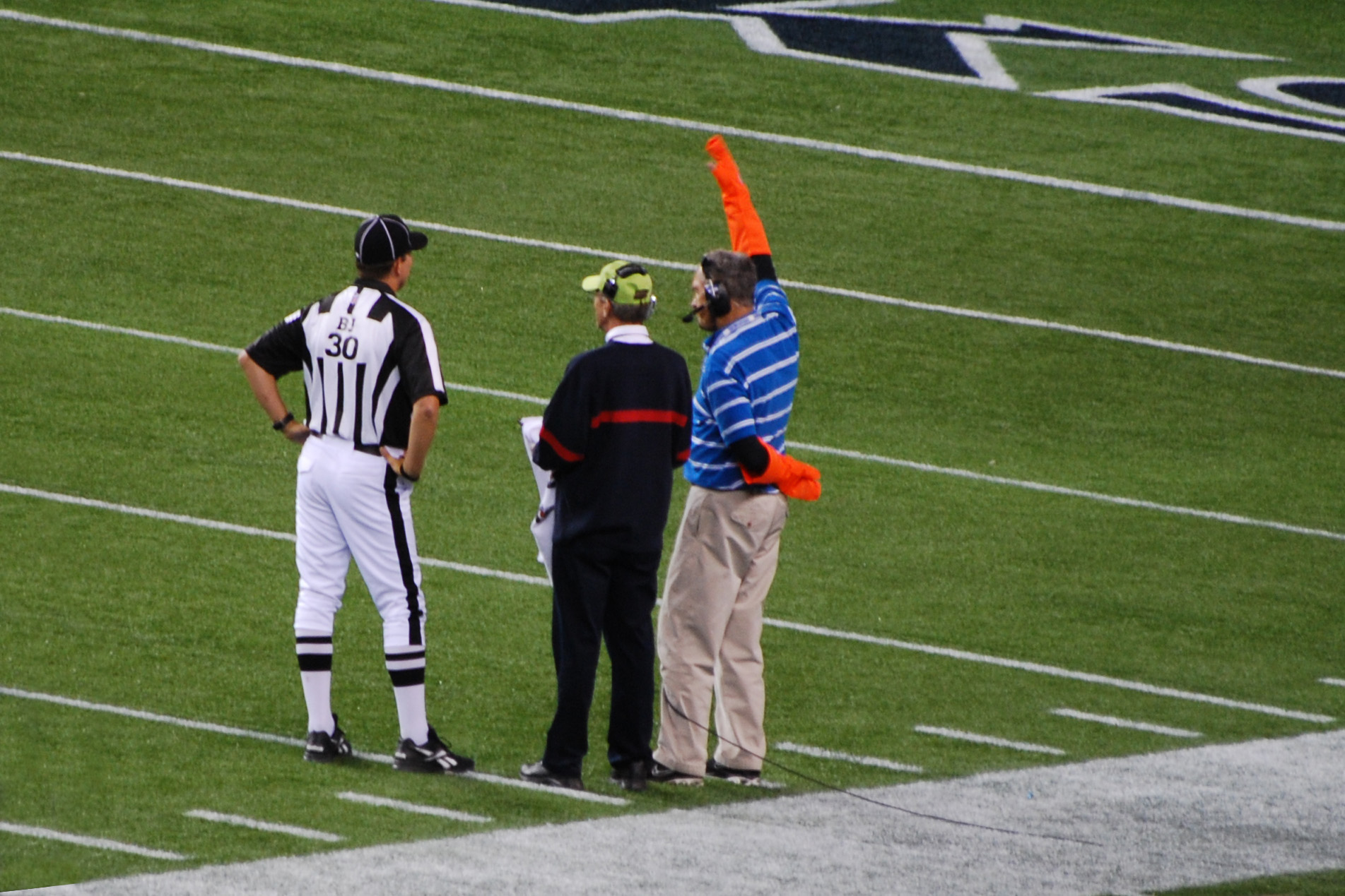 How Long Are NFL Commercial Breaks? A Quick Guide for Football Fans!