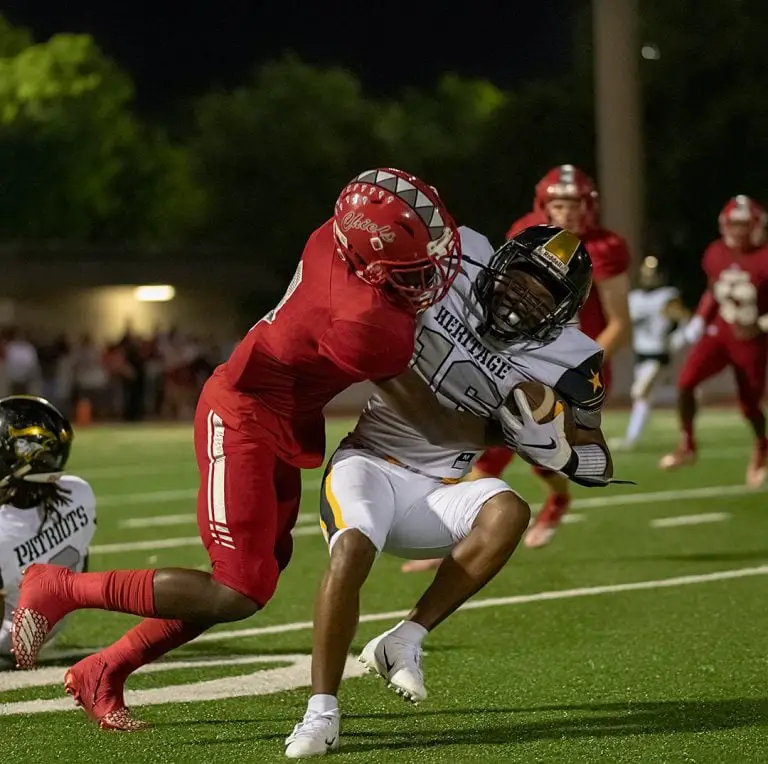 How Long is Halftime in High School Football? Get the Quick Answer!